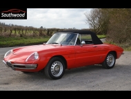 Alfa Romeo Spider Round Tail photograph