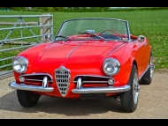 Alfa Romeo Spider 750D photograph