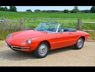 Alfa Romeo Duetto Spider photograph