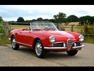 Alfa Romeo Giulietta Spider 750D photograph