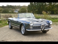 Alfa Romeo 2000 Spider by Touring photograph