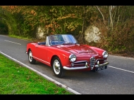 Alfa Romeo Giulia Spider RHD photograph