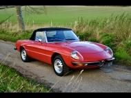 Alfa Romeo 2000 Spider Series 2 photograph